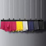 Men's underwear, briefs, youth underwear, bamboo fiber breathable sports shorts, quadrangle pants.