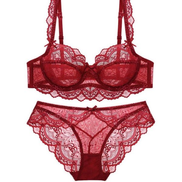 Sexy underwear, ultra-thin embroidered lace gathering underwear set, large bust shows small size bra cover