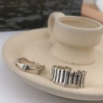 Retro smiley face ring, wavy fence ring, index finger ring set, unique design and combination create a distinctive look. - Image 3