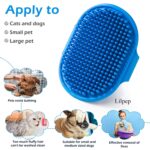 Hand-held silicone comb brush, pet bath brush.
Food-grade silicone, soft and easy to handle, convenient for bathing pets - Image 7